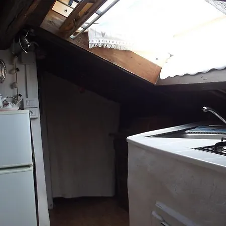Mansarda Romantica Apartman *